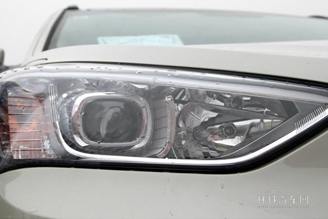 2013款 改款 3.0L 四驅(qū)舒適導(dǎo)航版 歐IV