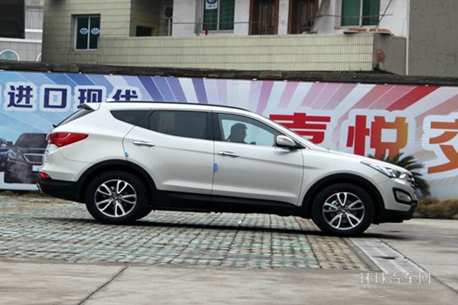 2013款 改款 3.0L 四驅(qū)舒適導(dǎo)航版 歐IV