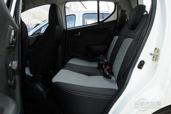2013款 1.0L 手動(dòng)實(shí)用型