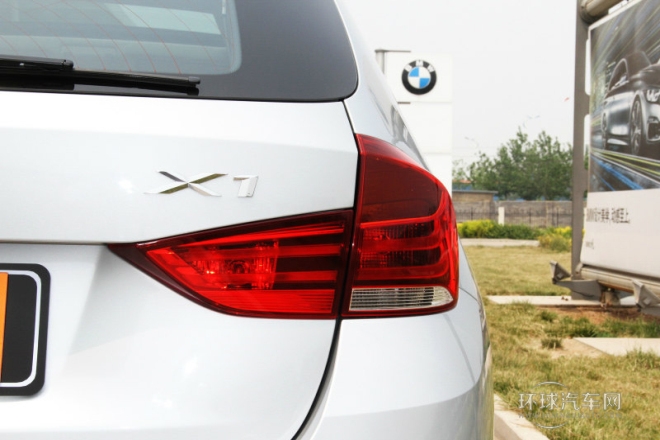 2013款 sDrive20i 運動設計套裝