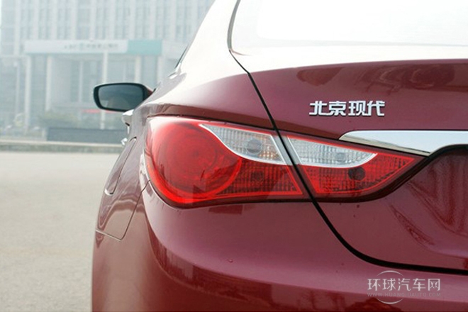 2014款 2.0L 自動(dòng)豪華版