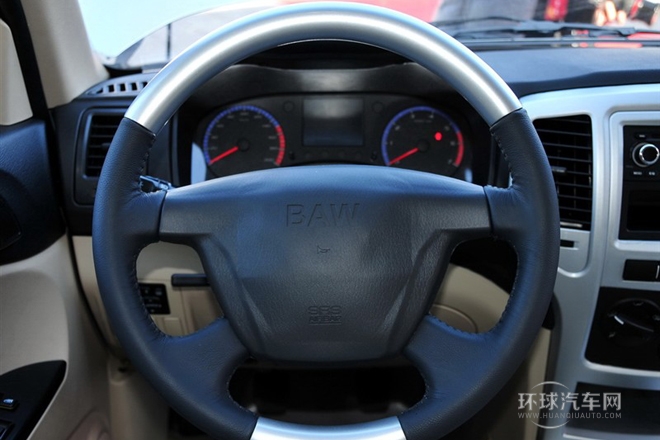2011款 2.4L 四驅(qū)精英豪華版