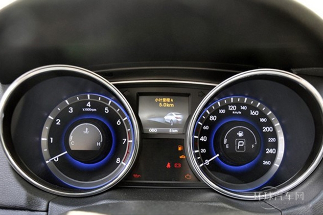 2013款 2.0L 自動(dòng)至尊版