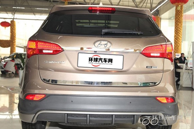2013款 2.2T 四驅(qū)尊享版 7座