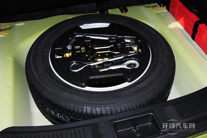 2014款 1.6L CVT兩驅(qū)進(jìn)取型