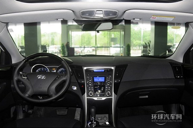 2013款 2.4L 自動領(lǐng)先版 國IV