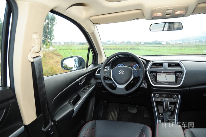 2014款 1.6L CVT四驅(qū)尊貴型