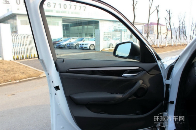 2013款 xDrive28i X設(shè)計套裝