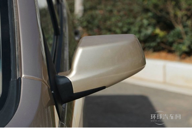 2013款 1.5L標(biāo)準(zhǔn)型L2B