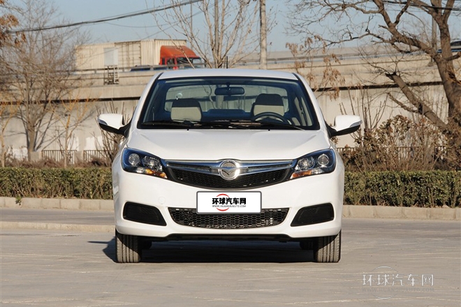 2014款 1.5L 手動(dòng)標(biāo)準(zhǔn)型