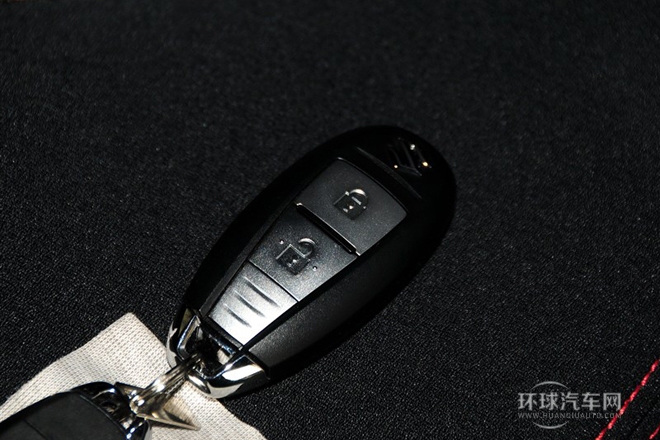 2014款 1.6L 手動兩驅(qū)進(jìn)取型