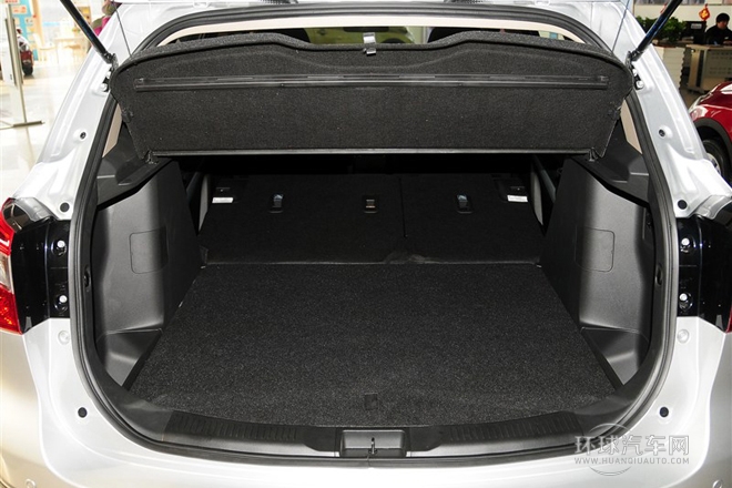 2014款 1.6L 手動兩驅(qū)進取型