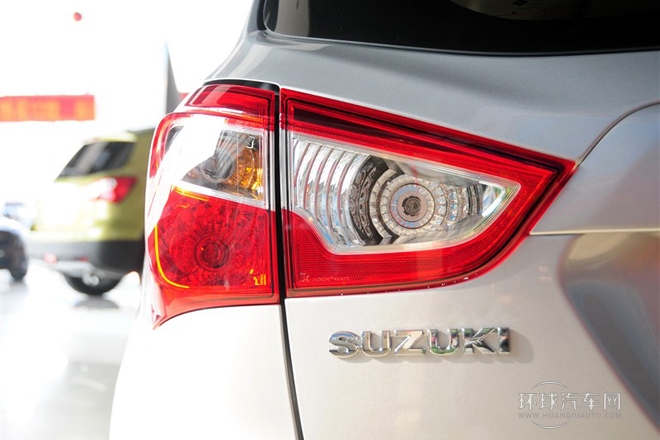 2014款 1.6L 手動兩驅(qū)進取型