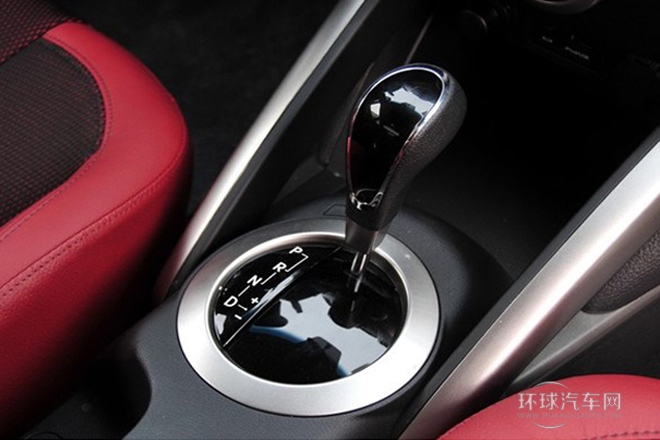 2011款 1.6L 自動(dòng)尊享版