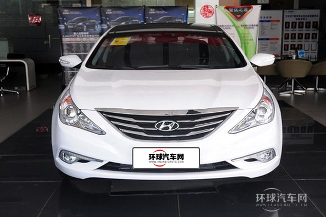 2013款 2.4L 自動(dòng)領(lǐng)先版 國V