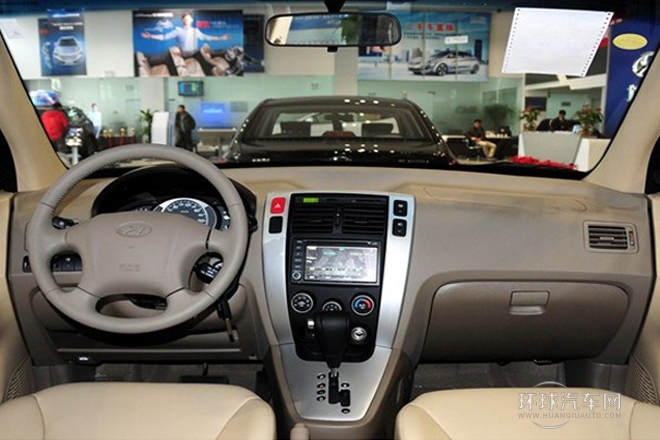 2013款 2.0L 自動兩驅(qū)舒適型