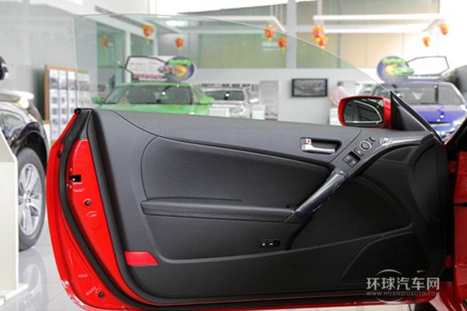 2012款 3.8L 自動(dòng)Brembo版