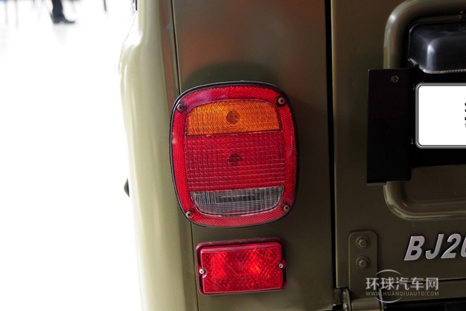 2012款 四驅(qū)汽油舒適型