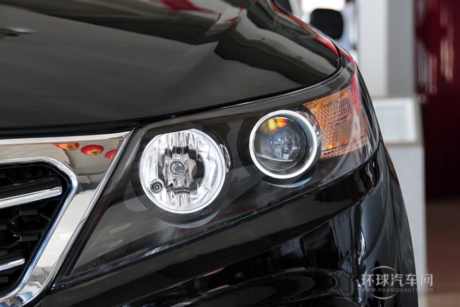 2011款 2.4L 自動(dòng)四驅(qū)舒適型