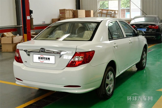 2014款 1.5L 手動舒適型