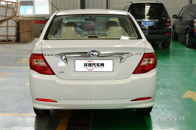 2014款 1.5L 手動(dòng)舒適型