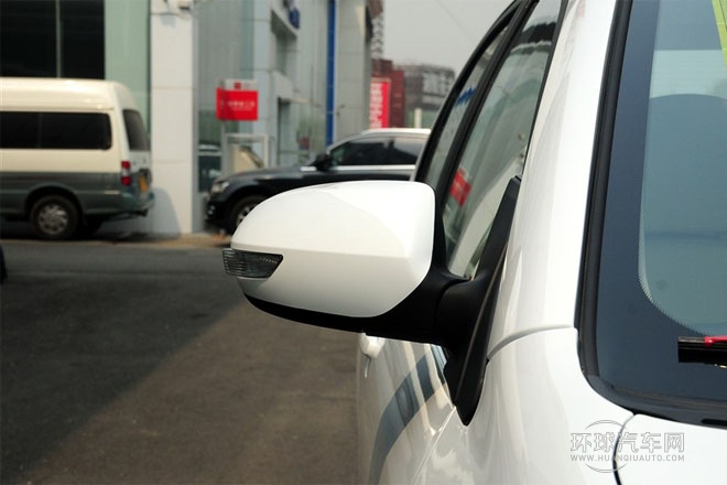 2014款 1.5L 手動(dòng)尊貴型