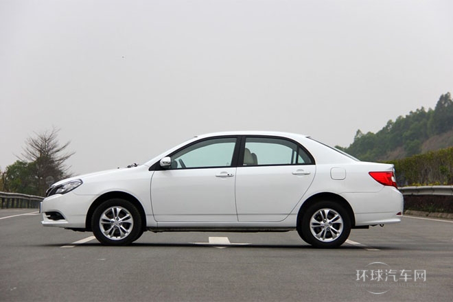 2014款 1.5TI 手動(dòng)豪華型