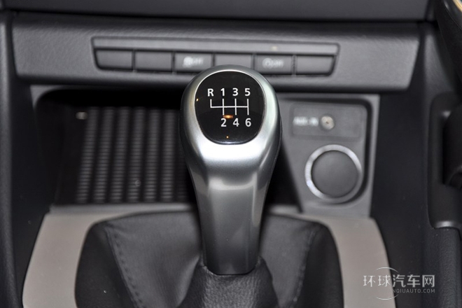 2014款 sDrive18i 手動(dòng)型
