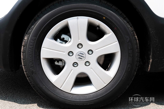 2012款 銳騎 1.6L 自動運(yùn)動型
