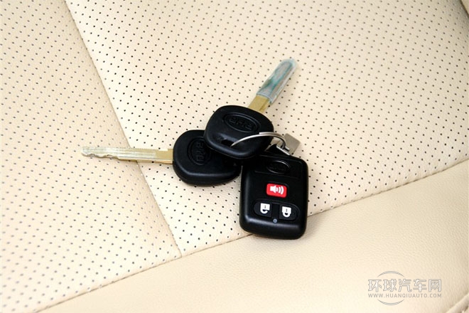 2012款 1.5L 標(biāo)準(zhǔn)型GL-i