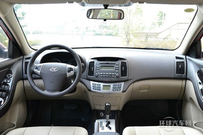 2011款 1.6L 自動(dòng)舒適型