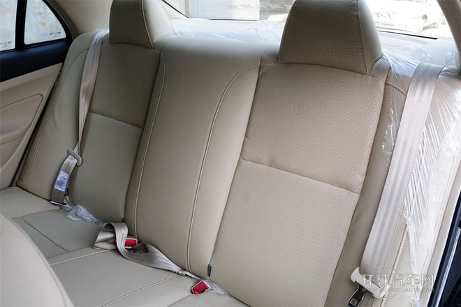 2014款 1.5L 手動(dòng)豪華型