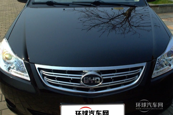 2012款 1.5L 手動標(biāo)準(zhǔn)型