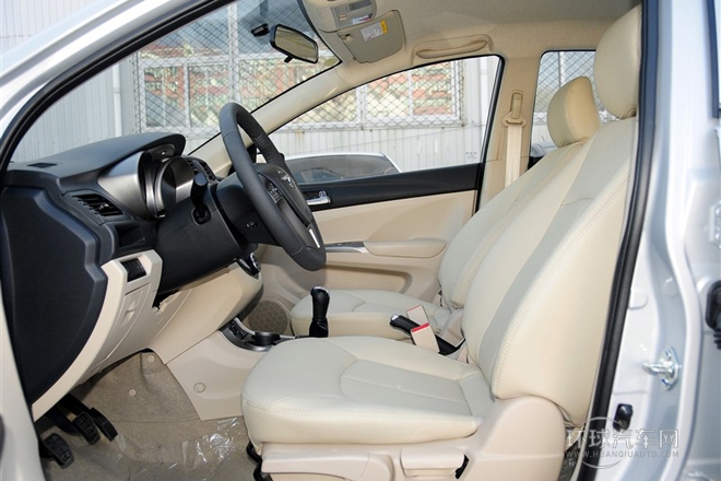 2014款 1.5L 手動(dòng)舒適型