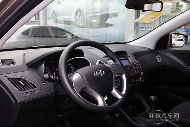 2013款 2.0L 手動(dòng)兩驅(qū)舒適型GL 國V