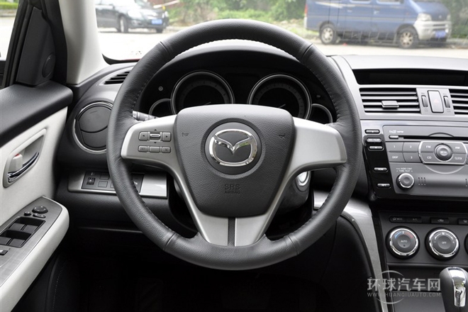 2012款 2.0L 自動(dòng)精英版
