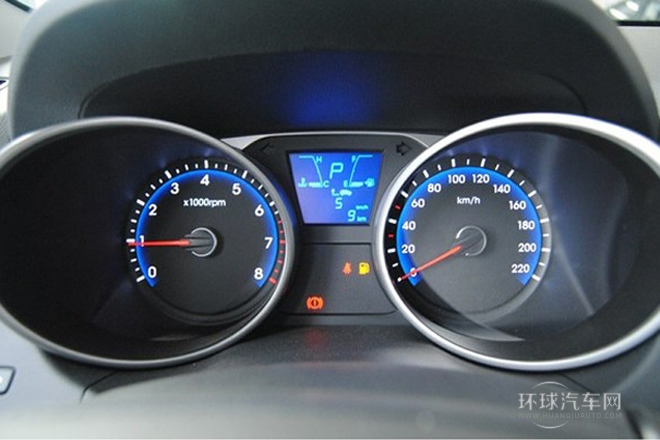 2013款 2.0L 自動(dòng)兩驅(qū)智能型GLS 國IV