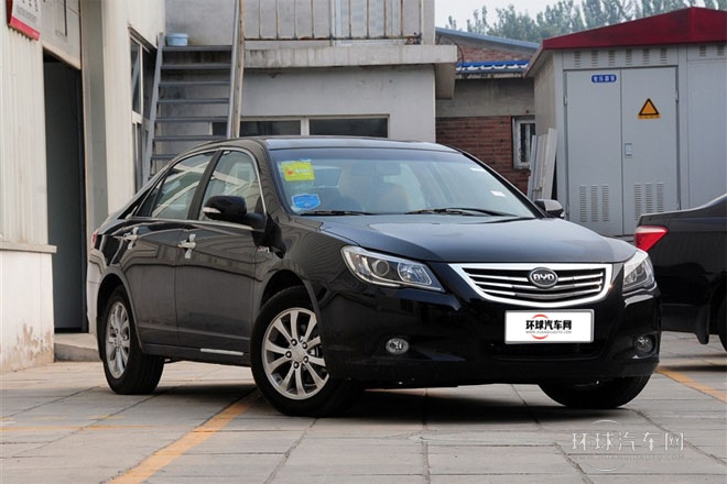 2013款 1.5TI 手動(dòng)尊貴型