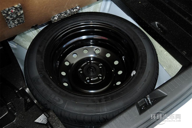 2013款 1.5TID 自動(dòng)尊榮型