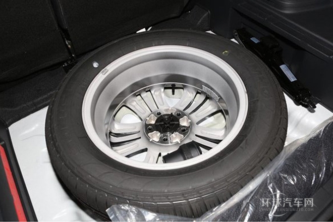 2013款 2.0L 自動兩驅(qū)領(lǐng)先型GLX 國V