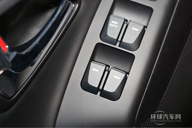 2013款 2.0L 自動(dòng)兩驅(qū)領(lǐng)先型GLX 國(guó)V