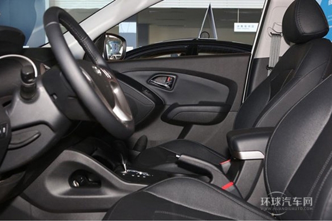 2013款 2.0L 自動(dòng)兩驅(qū)領(lǐng)先型GLX 國V