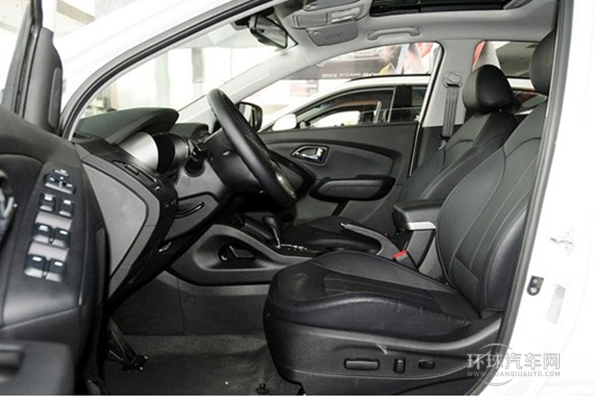 2013款 2.4L 自動(dòng)兩驅(qū)領(lǐng)先型GLX 國(guó)V