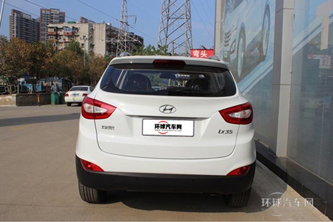 2013款 2.4L 自動兩驅(qū)領(lǐng)先型GLX 國V