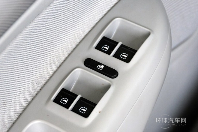 2014款 1.6L 手動逸杰版