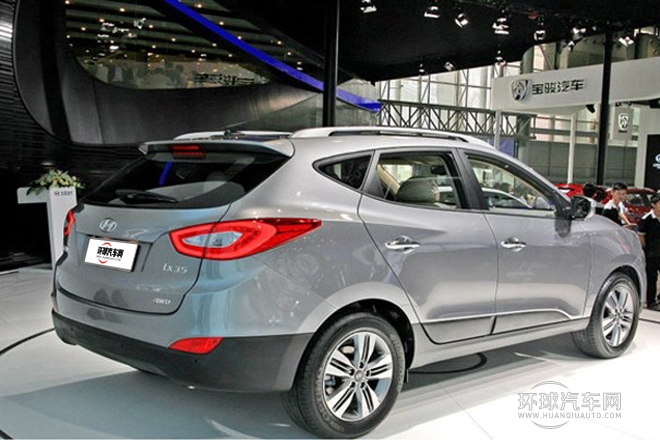 2013款 2.4L 自動(dòng)四驅(qū)領(lǐng)先型GLX 國(guó)IV
