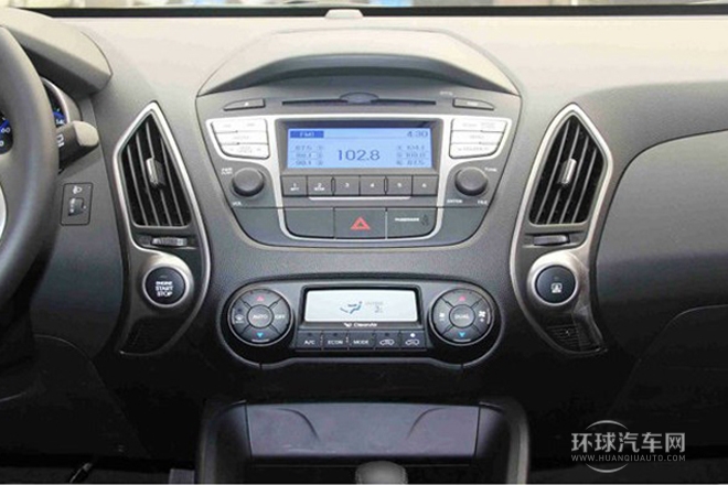 2013款 2.4L 自動(dòng)四驅(qū)領(lǐng)先型GLX 國(guó)V