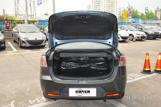 2012款 三廂炫動(dòng) 1.5L 自動(dòng)豪華版