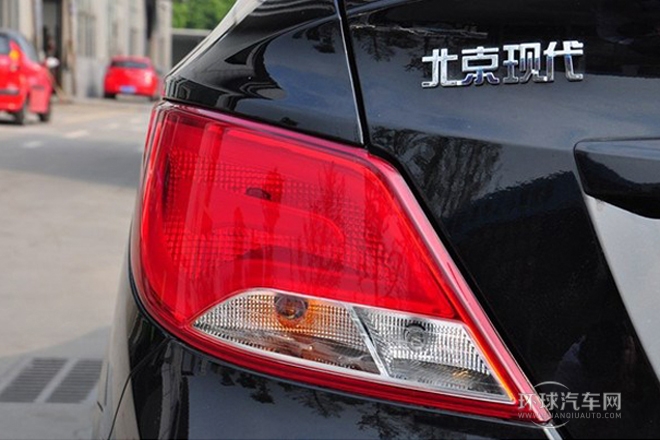 2014款 三廂 1.4L 手動(dòng)頂級型TOP
