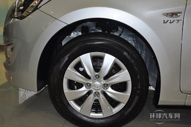 2014款 三廂 1.6L 自動領(lǐng)先型GLX